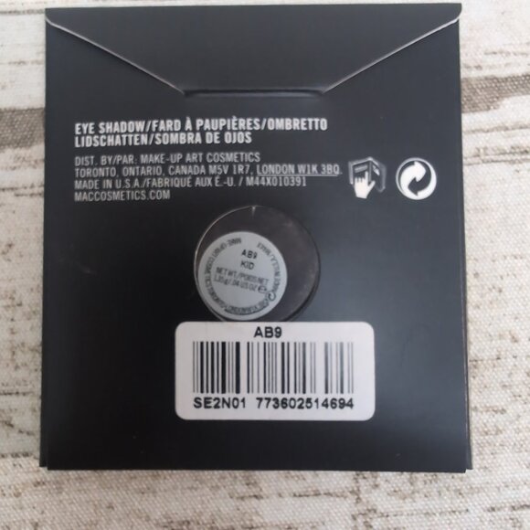 MAC Cosmetics Eye Shadow Pro Palette Refill Pan Shade AB9 Kid - Picture 2 of 3